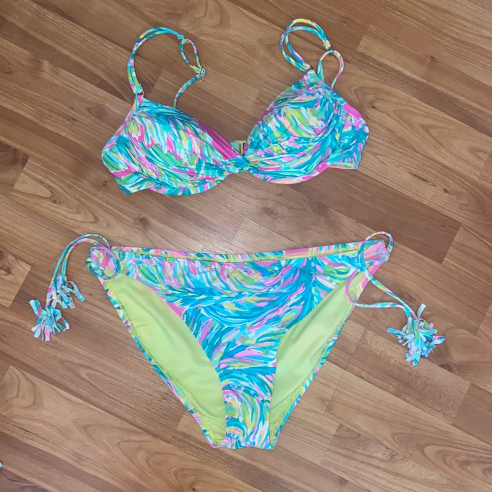 Lilly Bikini